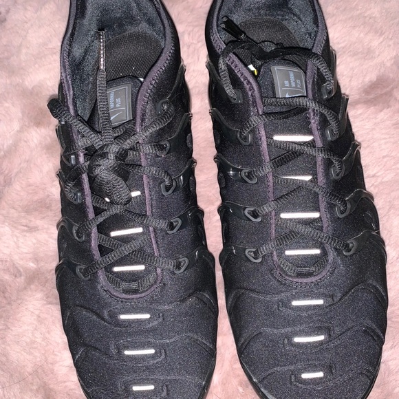 Nike Air Vapormax - Picture 2 of 5